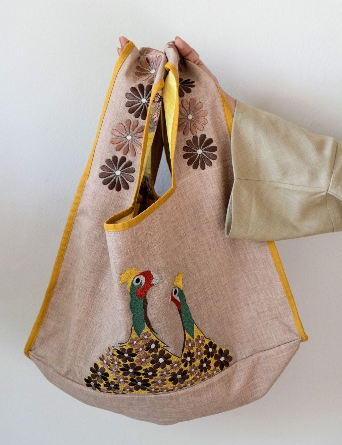 winglore-accessories-bags-farmflirt-1.jpg