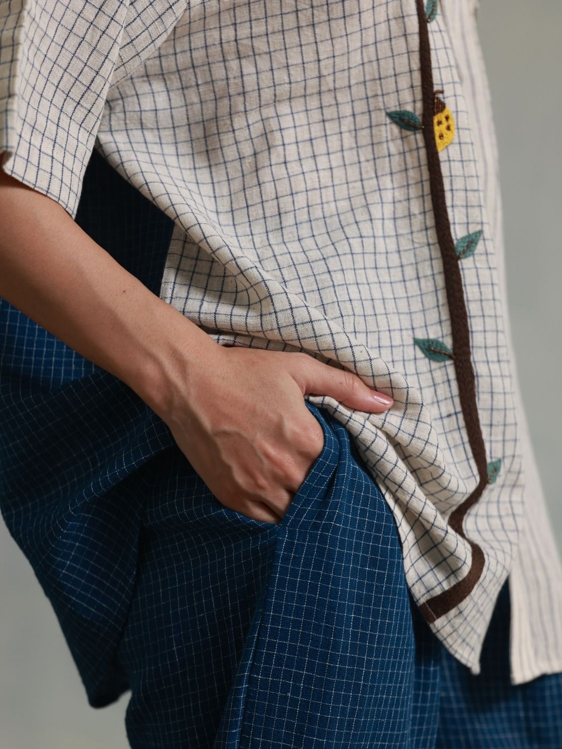 Blue Checks Box Pleats Pants