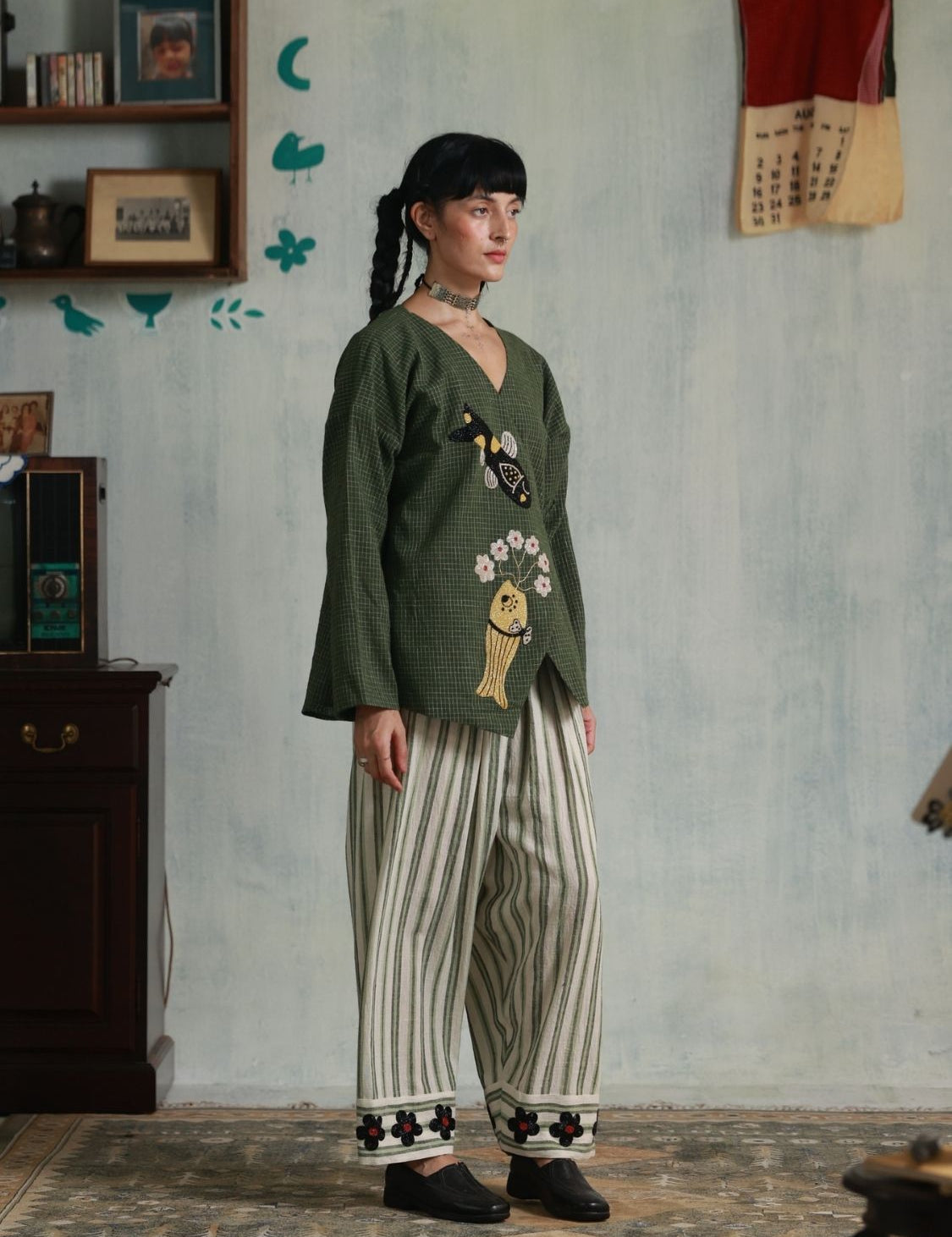 winglore-farsi-salwar-green-stripes-embroidered-03.jpg