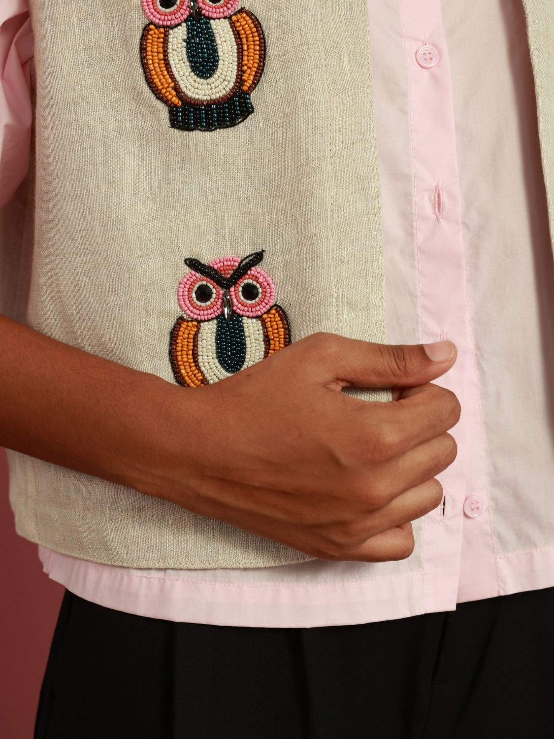 The Hooters Gilet (Beige)