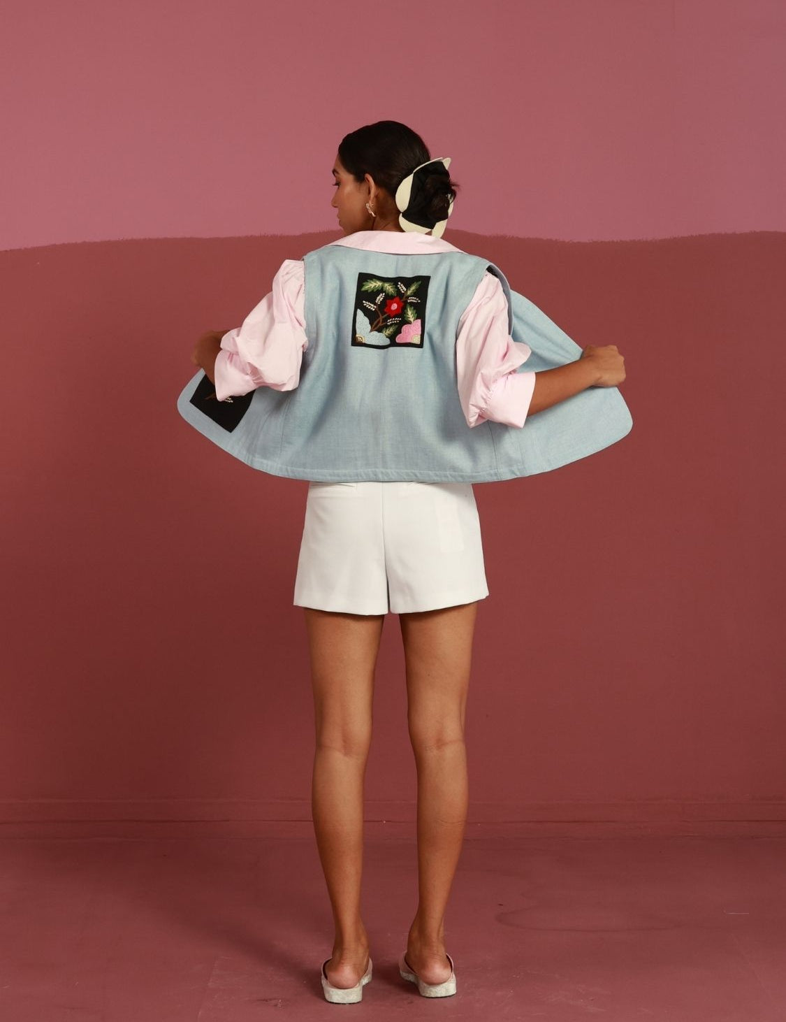 winglore-gilets-icyblue-1.jpg
