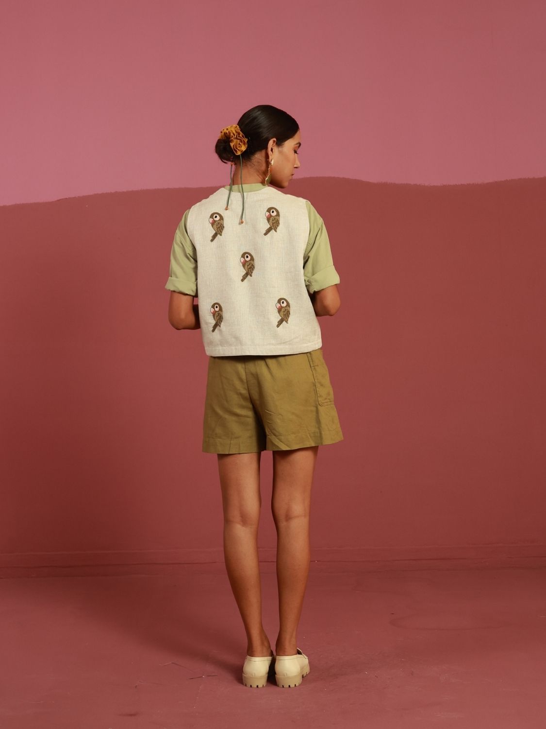 The Parakeet Gilet (Beige)