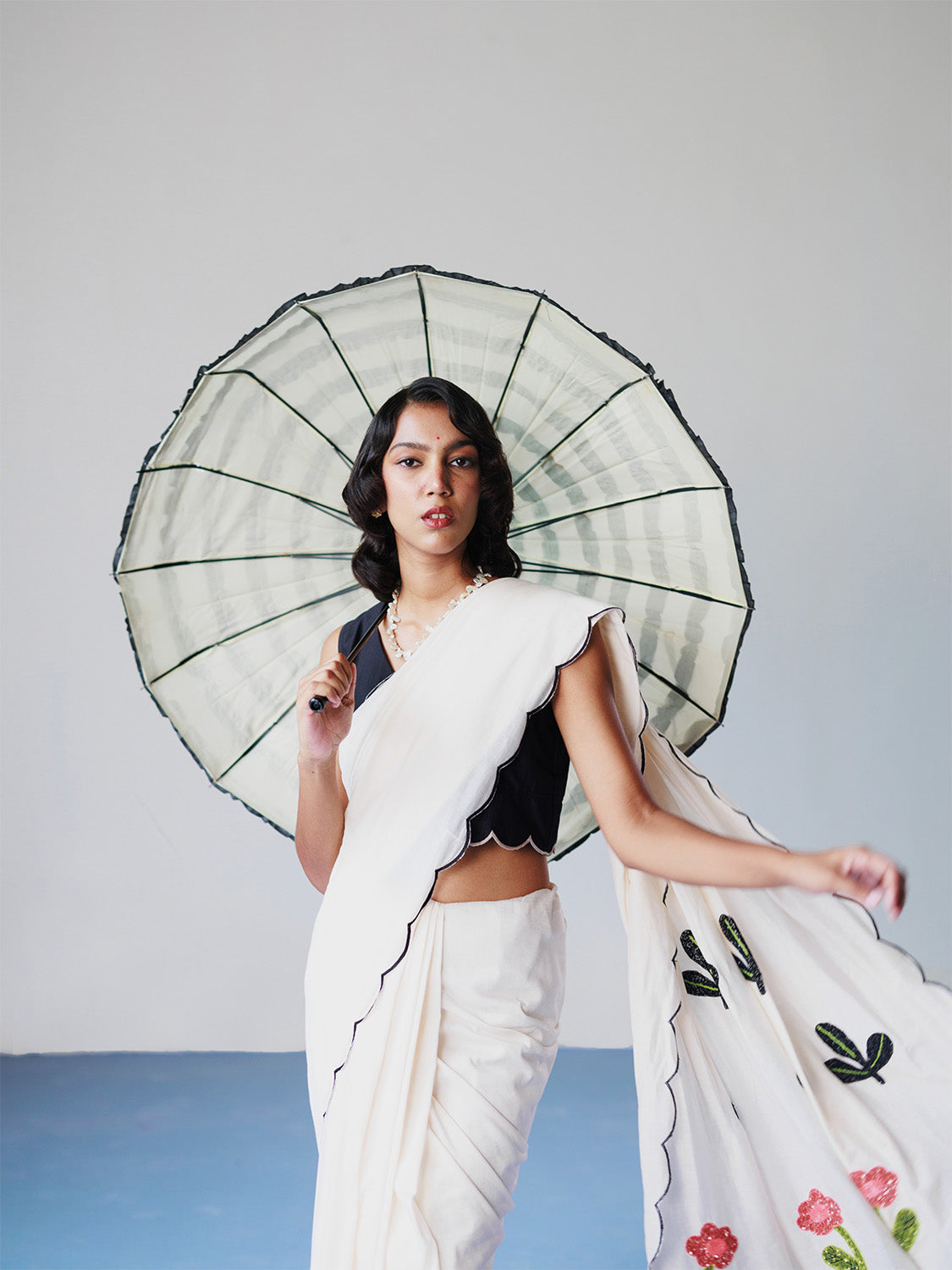 Oopsie Daisy Saree