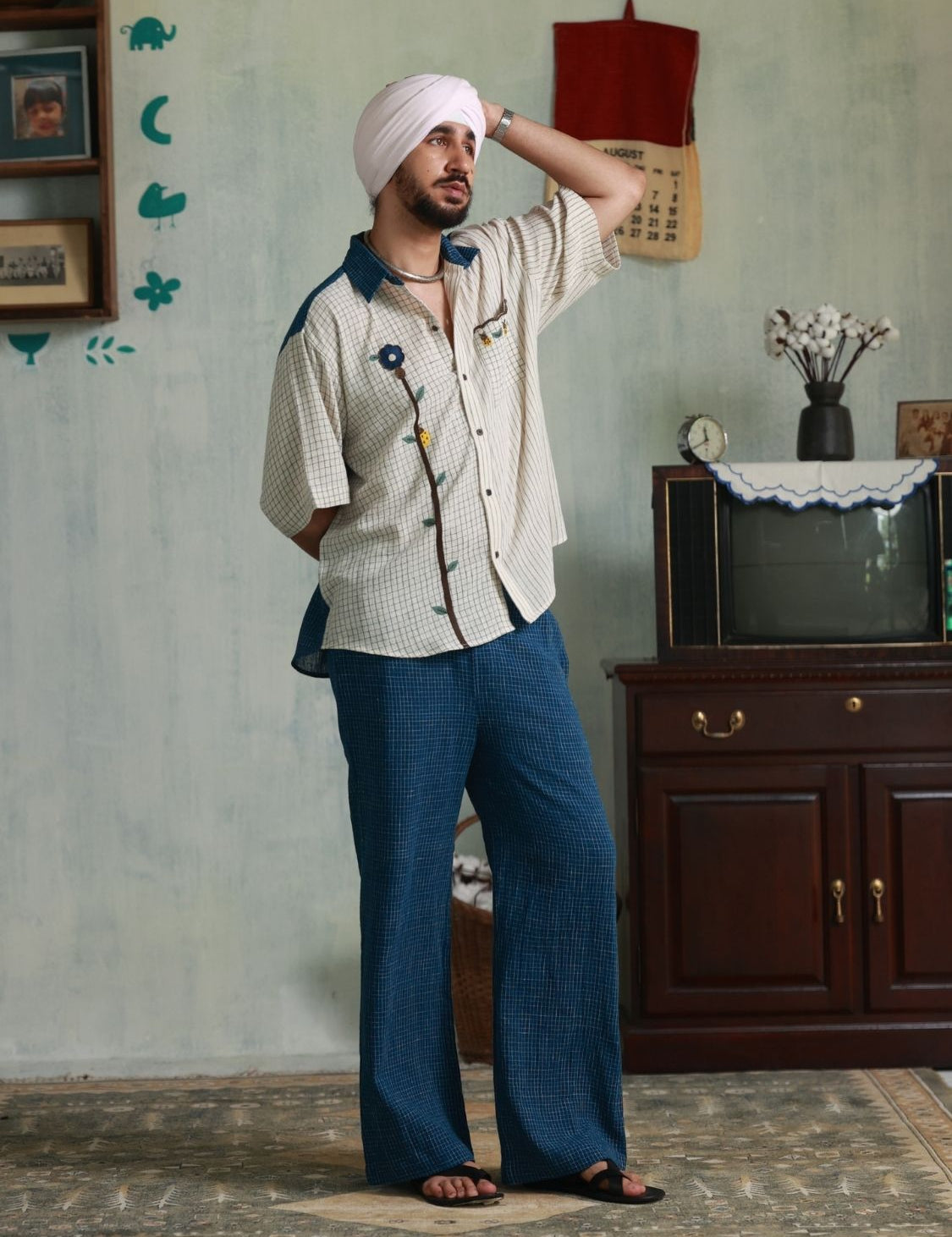 winglore-relaxed-fit-pants-men-blue-checks-03.jpg