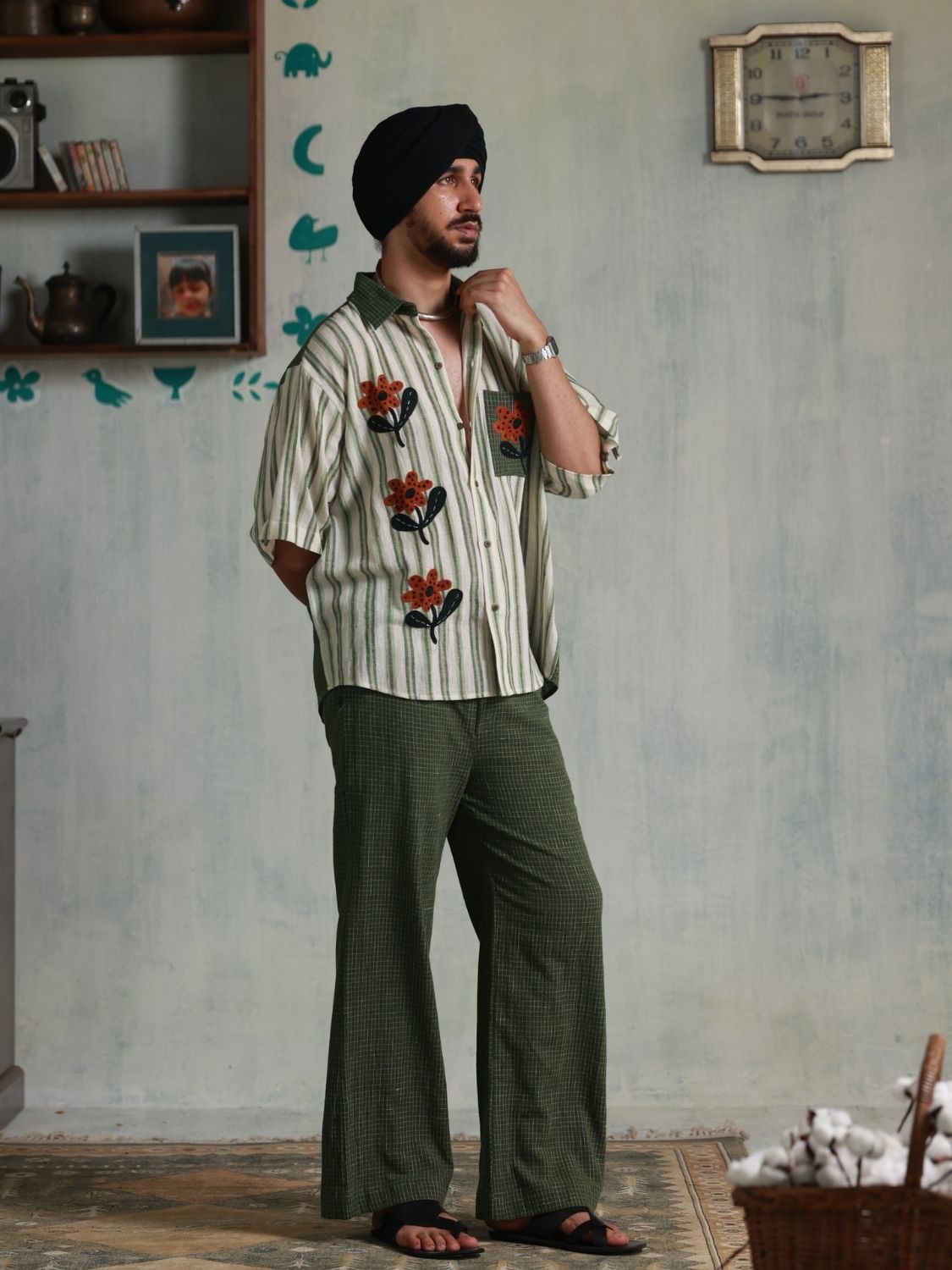 Green Checks Relaxed Fit Pants (Men)