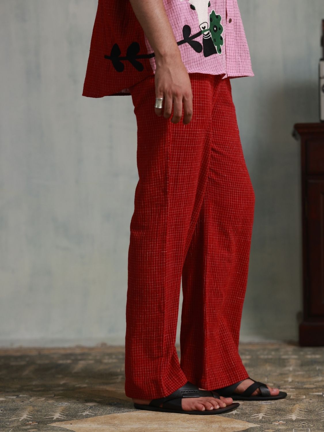 Red Checks Relaxed Fit Pants (Men)