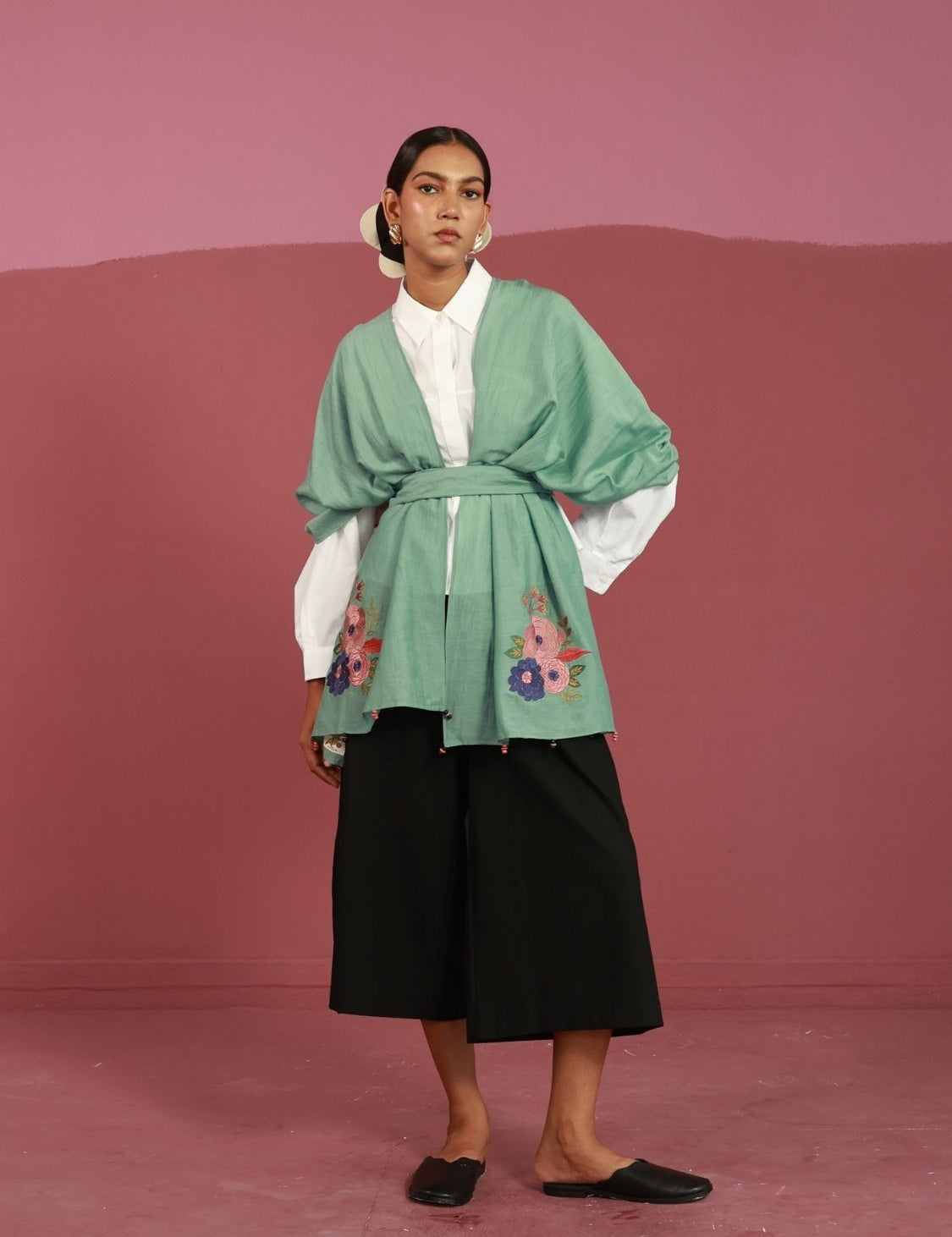 winglore-stoles_and_drapes-seamebloom-1.jpg