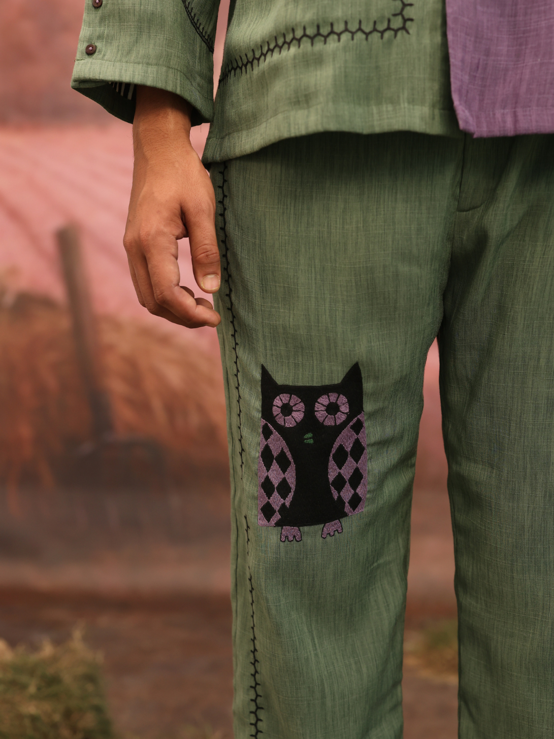 Wise but unstable pants (green edition)