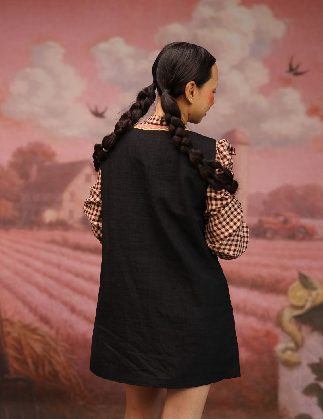 winglore-studio-dresses-the-curious-bird-3.jpg