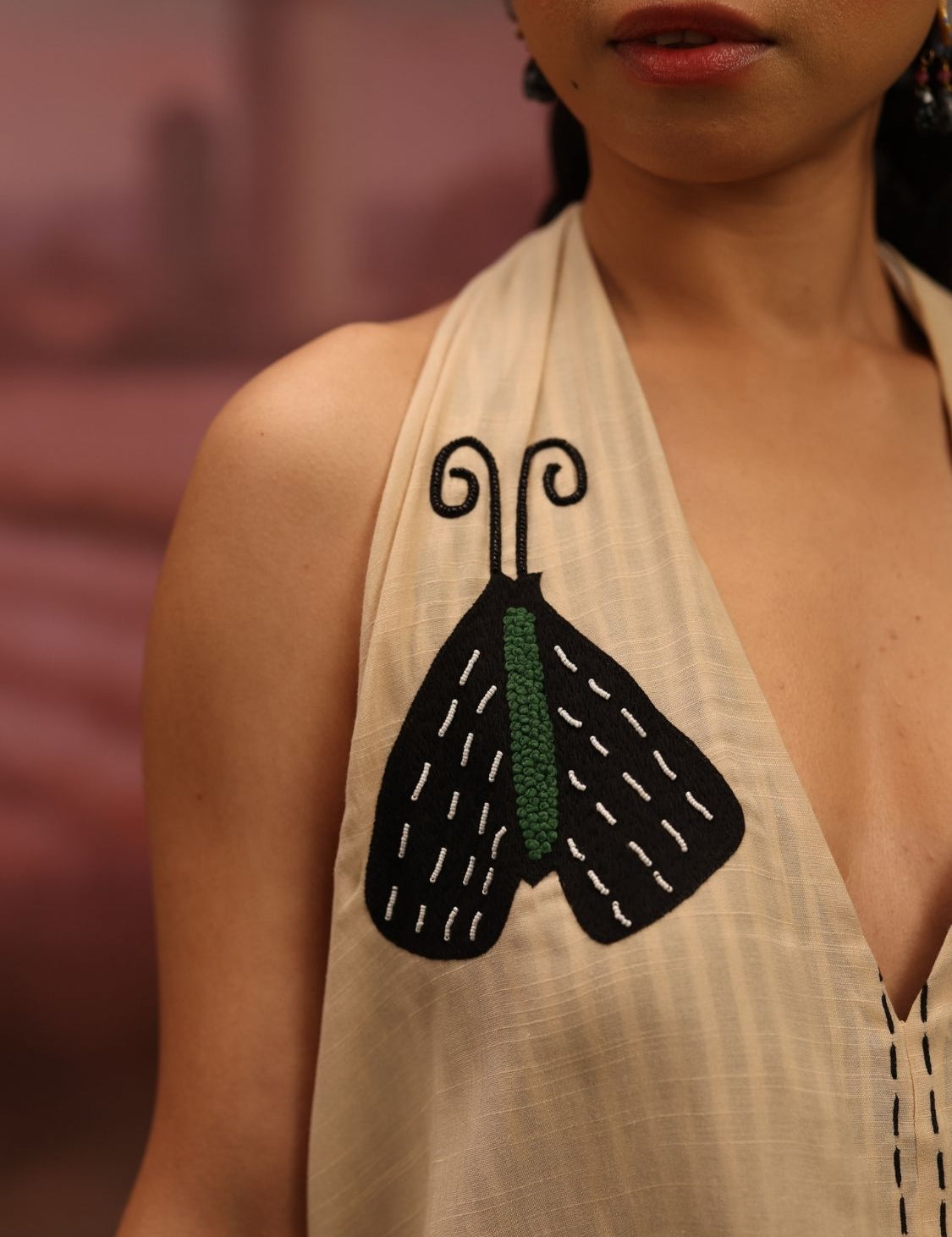 winglore-studio-halter-tops-evening-wings-03.jpg