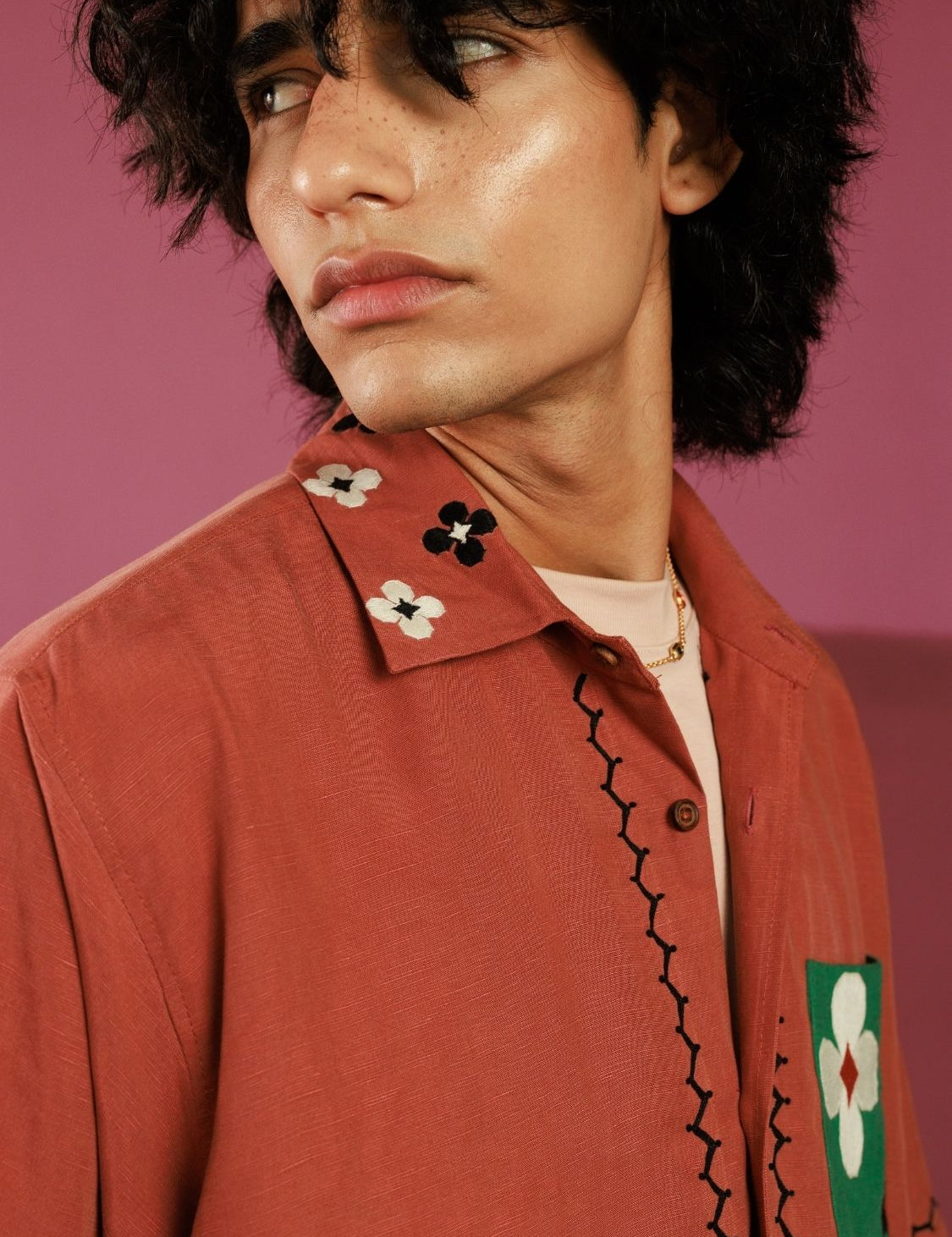 winglore-unisex-shirts-petal-patch-shirt-01.jpg