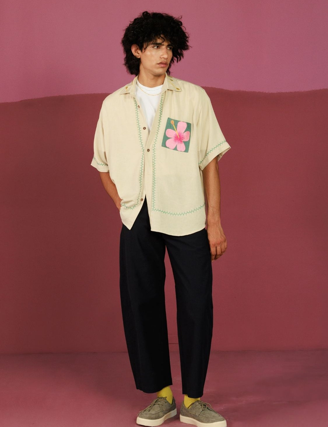 winglore-unisex-shirts-tropic-like-its_-hot-04.jpg